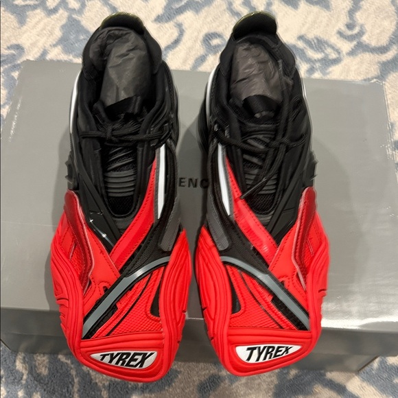 Balenciaga Tyrex Red Black Sneakers - Picture 3 of 5